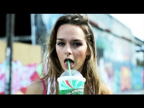 Pot Shop – Macklemore Thrift Shop Parody